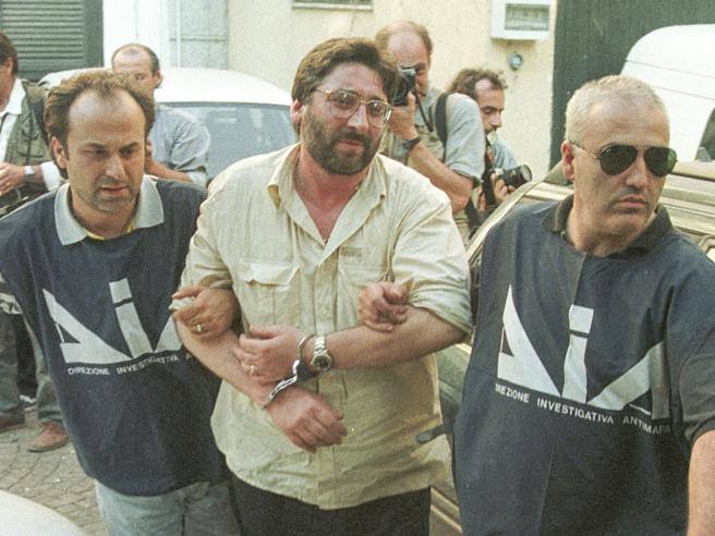 Francesco Schiavone detto Sandokan, già cinque interrogatori. Gli affari e i patti con Cosa Nostra